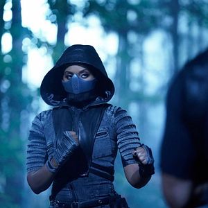 Bilder Black Lightning