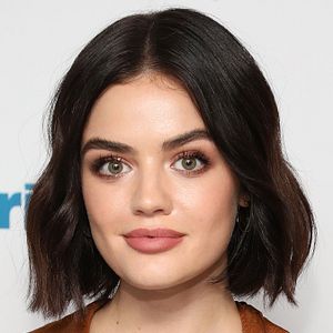 Bilder Lucy Hale