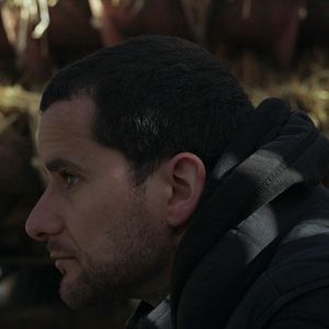 Bilder Cyrille, agriculteur, 30 ans, 20 vaches, du lait, du beurre, des dettes