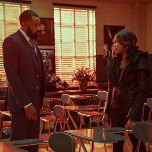 Bilder Black Lightning