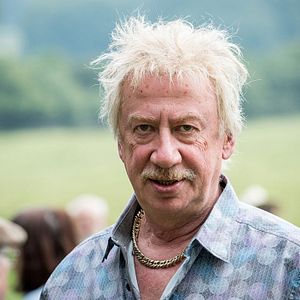 Bilder Supervized - Helden bleiben Helden