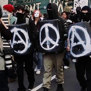 Bilder O Paradoxo da Democracia