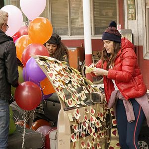 Bilder Bless This Mess