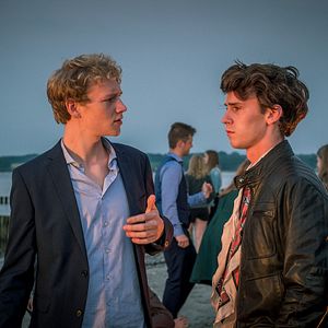 Bilder Das Mädchen am Strand