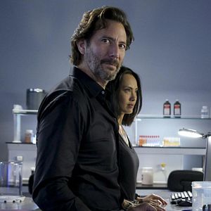 Bilder Henry Ian Cusick