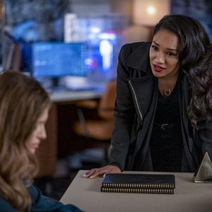 Bilder Candice Patton