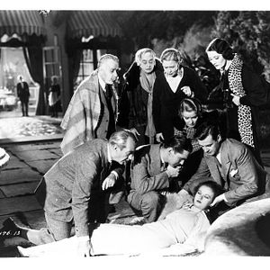 Bilder Death Takes a Holiday