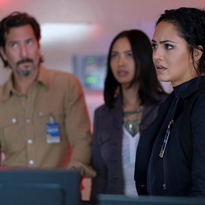 Bilder Henry Ian Cusick