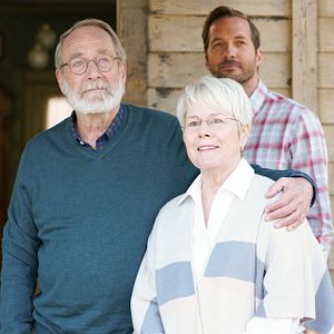 Bilder Bless This Mess