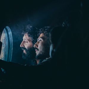 Bilder I Know This Much Is True