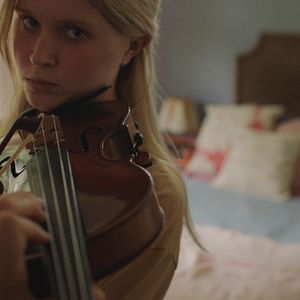 Bilder Eliza Scanlen