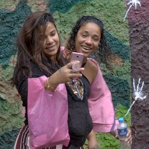 Bilder On Est Ensemble