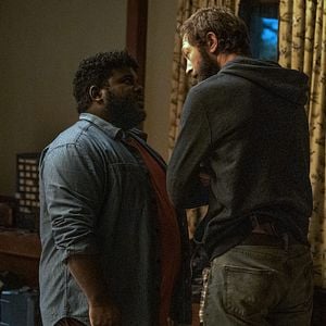 Bilder Ebon Moss-Bachrach