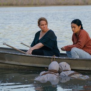 Bilder Coyote Lake - Die Wahrheit liegt unter der Oberfläche!