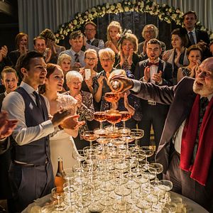 Bilder Hello Again - Ein Tag für immer