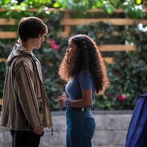 Bilder Julie and the Phantoms