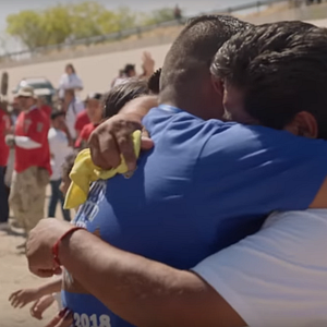 Bilder Eine 3-minütige Umarmung