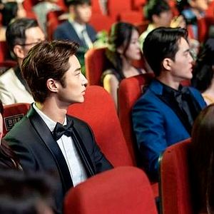 Bilder Record Of Youth