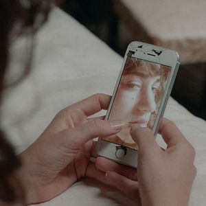 Bilder All Eyes Off Me