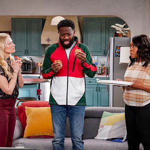 Bilder The Neighborhood