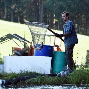 Bilder Frühling - Mit Regenschirmen fliegen