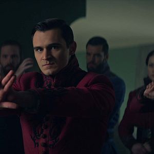 Bilder Shadow And Bone - Legenden der Grisha