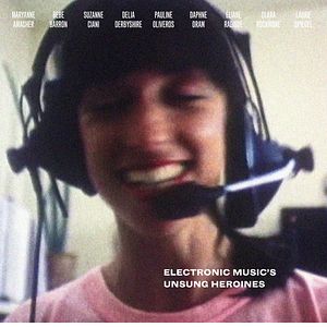 Bilder Sisters With Transistors