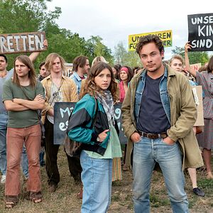 Bilder Die unheimliche Leichtigkeit der Revolution