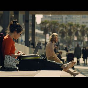 Bilder Roamers - Follow Your Likes