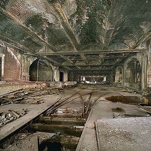 Bilder Tunnel der lebenden Leichen