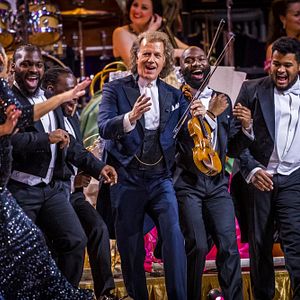 Bilder Christmas With André