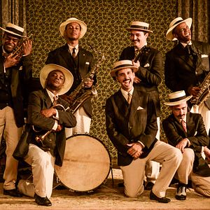 Bilder Pixinguinha - Um Homem Carinhoso