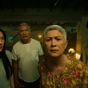 Bilder The Whole Truth