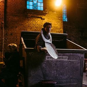 Bilder One Night Off