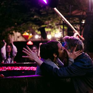 Bilder One Night Off