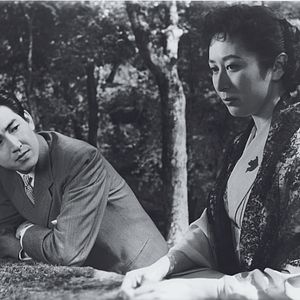 Bilder Between Yesterday and Tomorrow