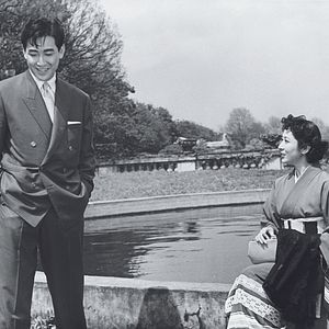 Bilder Between Yesterday and Tomorrow