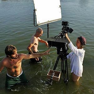 Bilder Toprağa Uzanan Eller