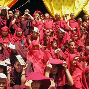 Bilder What Happiness Is - Auf der Suche nach dem Glück