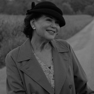 Bilder Das Mädchen und der Künstler