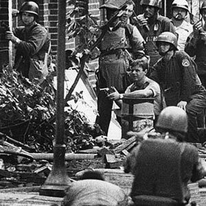 Bilder Let the Fire Burn