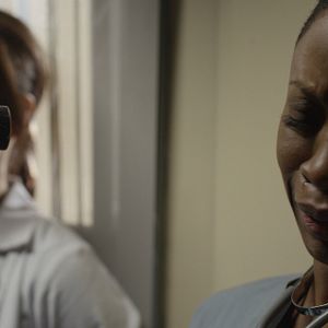 Bilder Emily Hampshire