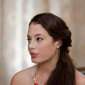 Bilder Chloe Bridges
