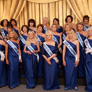 Bilder Madame empfiehlt sich