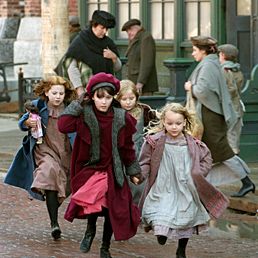 Bilder Samantha: An American Girl Holiday