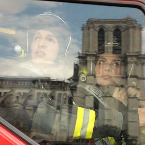 Bilder Notre-Dame in Flammen