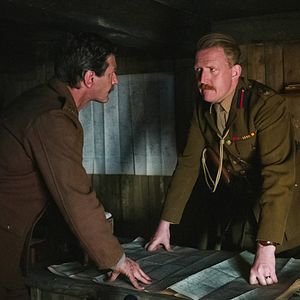 Bilder The War Below