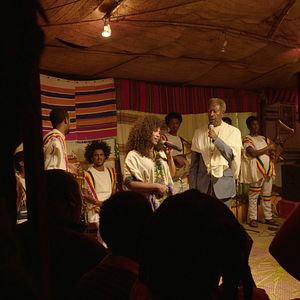 Bilder Stand Up My Beauty