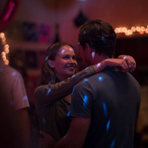 Bilder Lewis Pullman