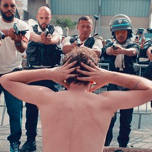 Bilder Fake News - Vom Taugenichts zum Terroristen